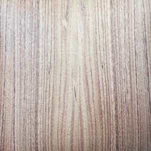 Placage de bois naturel à envers polaire à grain inversé Incudo - 300 x 200 x 0,25 mm