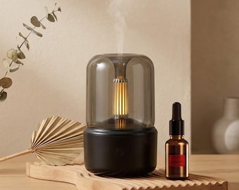 Realistischer Flammeneffekt Ätherisches Öl Diffuser | Feuernebel Aroma-Luftbefeuchter | Moderne Glas Nachttisch Dekor | Gemütliches Spa Meditations Geschenk