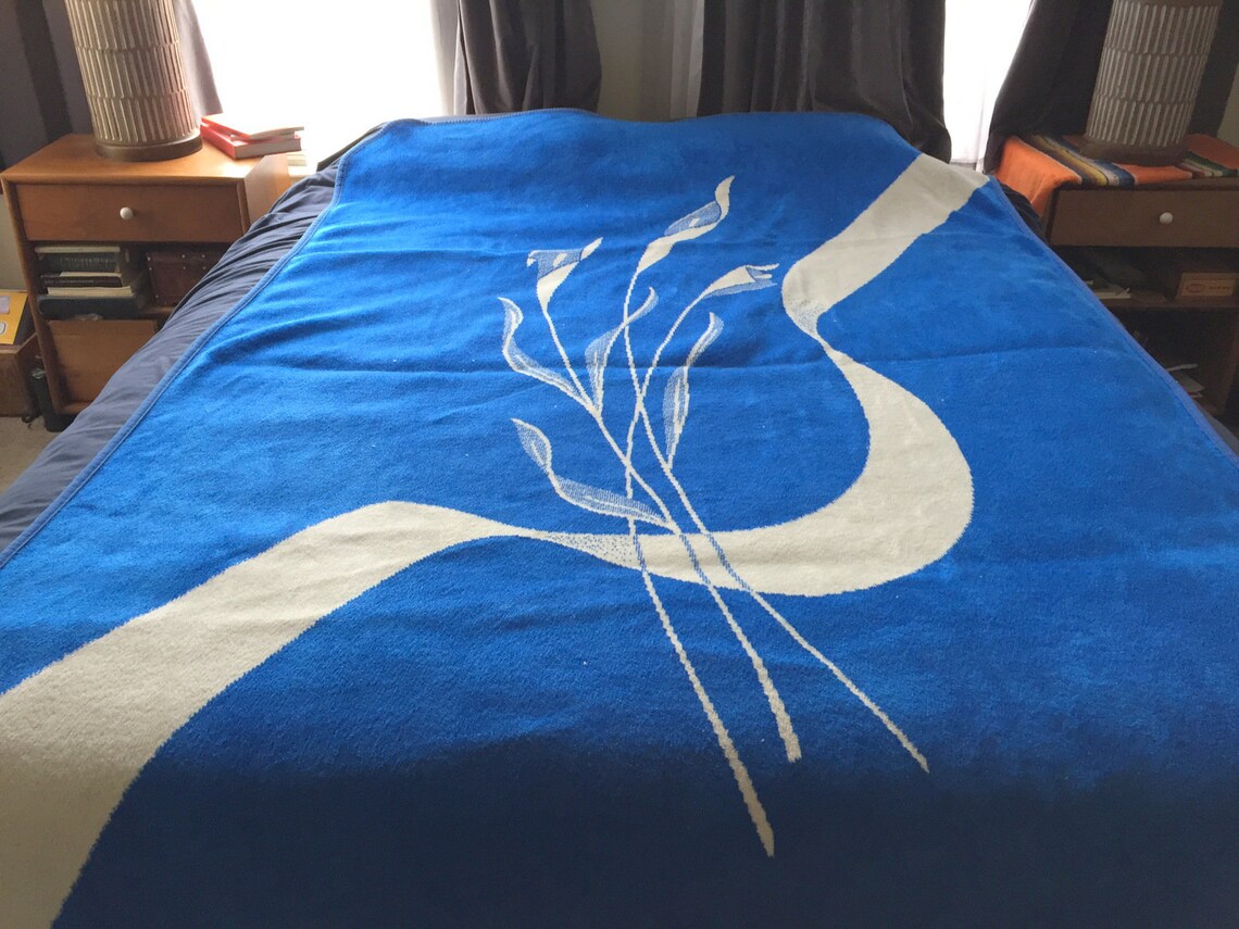 San Marcos Blue & White Lily Cobija Blanket Twin Reversible Etsy