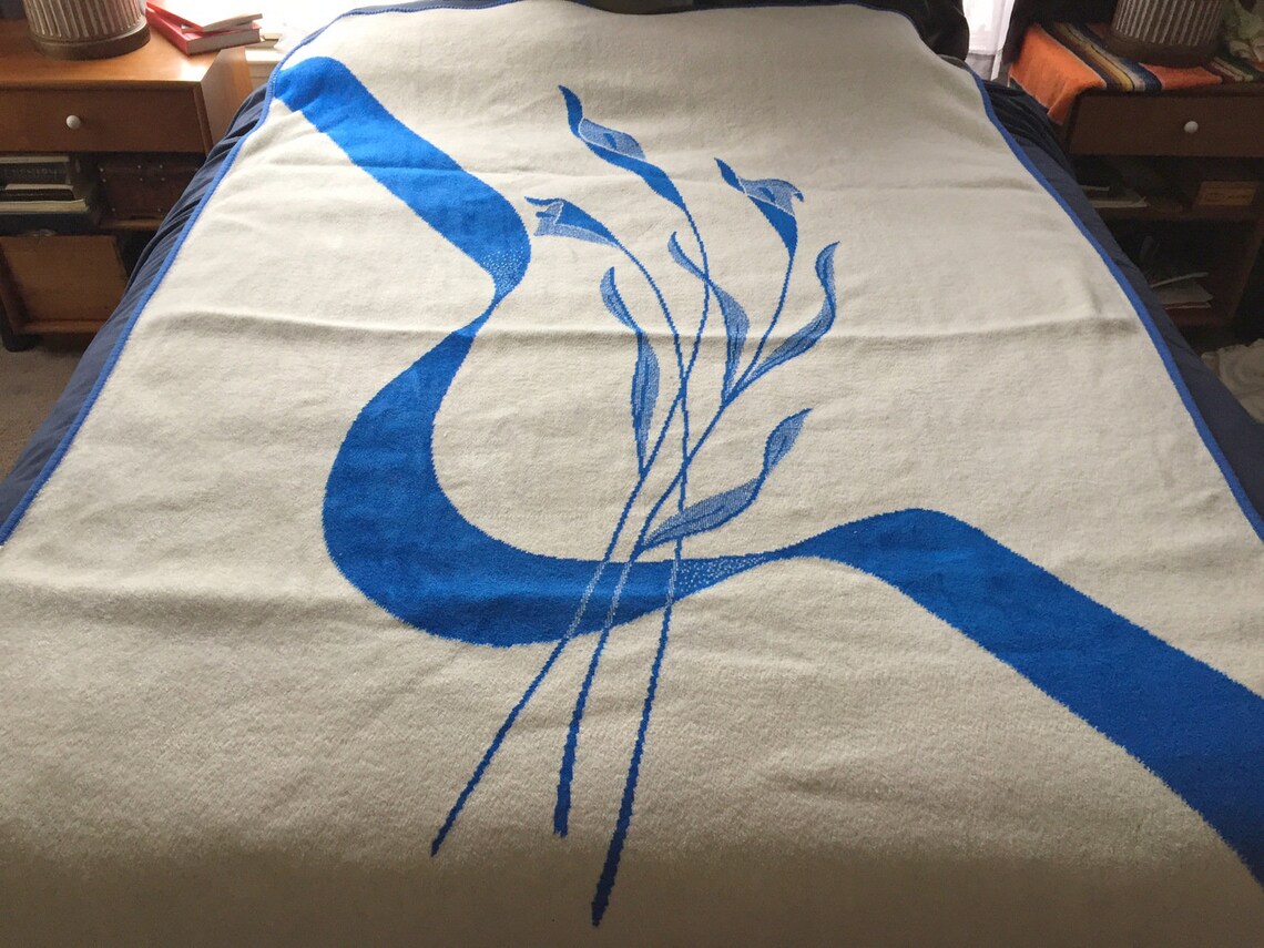 San Marcos Blue & White Lily Cobija Blanket Twin Reversible Etsy