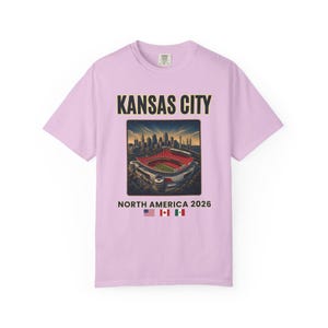 Kansas City Fußball-Shirt, Nordamerika 2026 Reise-T-Shirt, Football City Grafik-Shirt, Spieltag Fan T-Shirt, Retro Stadion T-Shirt Bild 19