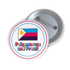 Botón con broche "Poliamoroso y orgulloso"