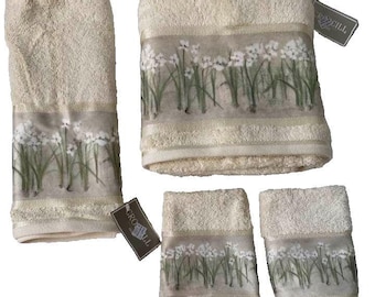 Vintage Towel Set 4 Croscill Home Orchids Narcissus Bath Hand Wash Cloth NEW