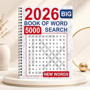 K&ouml;nnte beinhalten: Ein spiralgebundenes 2026 Big Book of Word Search 5000 mit wei&szlig;em Einband, dezentem Schmetterlingsmuster, rotem und blauem Text sowie einem zentralen Buchstabenr&auml;tsel mit markierten W&ouml;rtern. Unten rechts befindet sich ein rotes New Words Etikett.