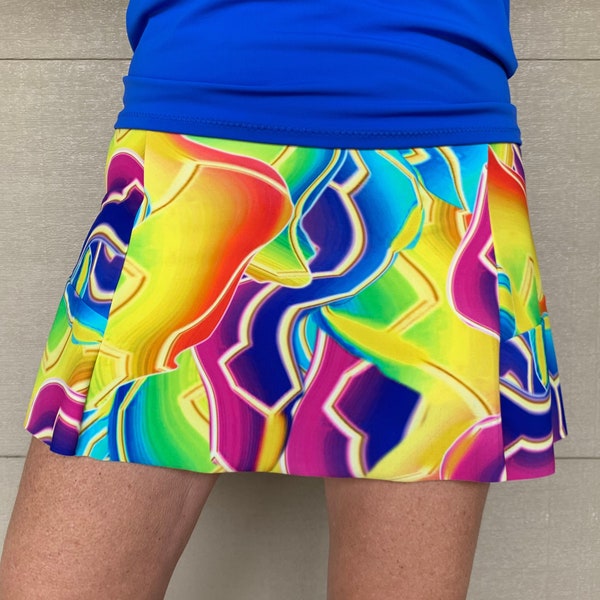 Pickle Ball Tennis Skirt Running Skirt Bright Multicolor Print New Style Back Ruffle Skort