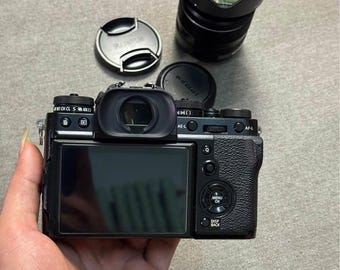 Fujifilm X-T3 Mirrorless Camera with XF 18\u201355mm f\/2.8\u20134 R LM OIS Lens \u2013 26.1MP, 4K 60p, Fast Autofocus, Excellent Condition