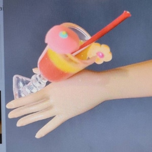 ONE Tiny Hurricane Tropical Cocktail 13/16&quot; tall for a 1:6 Scale 11&quot; Doll, Anime or Action Figure Doll