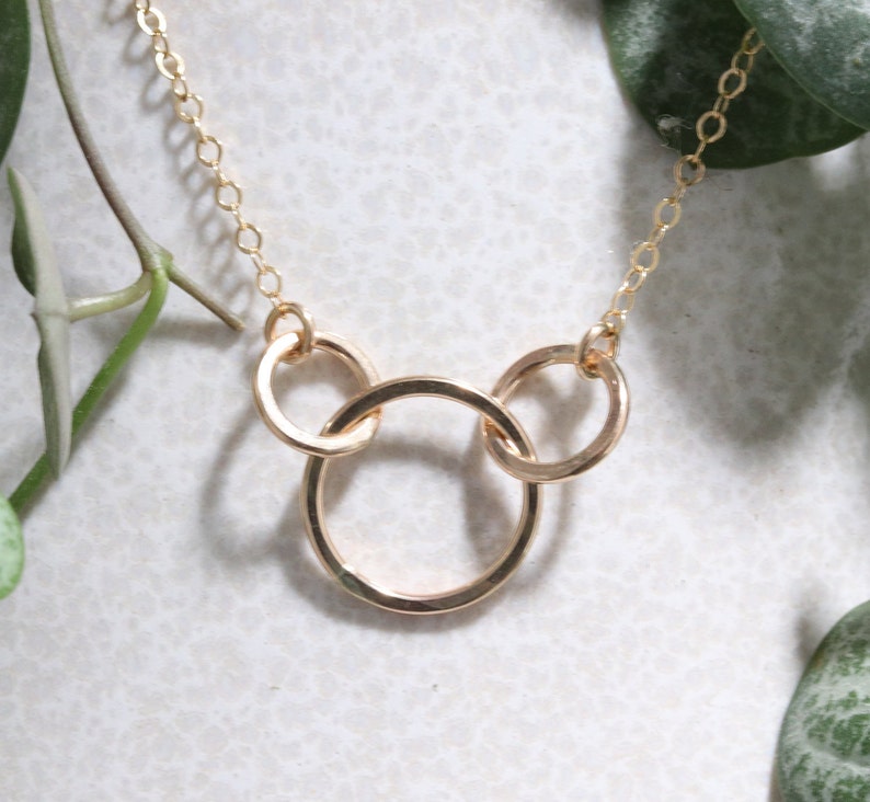 Three Interlinked Rings 3 Interlink Gold Rings Necklace - Etsy
