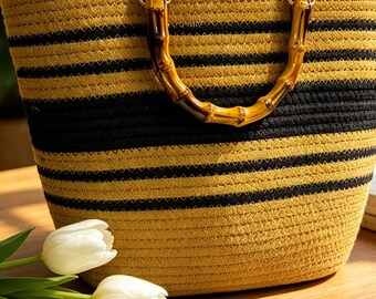 Anpassad namnbroderad boho randig vävd tygväska, bambuhandtag stor kapacitet sommarsemester shoppingväska