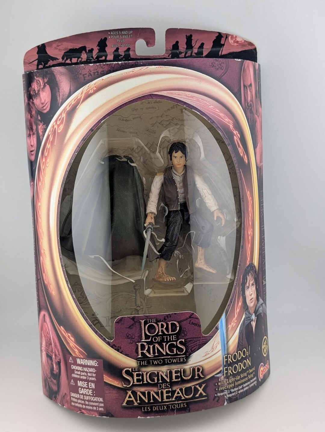 Frodo With Magic Light 2002 Lord of the Rings FRODO Light-up Sword the Two Towers Action ...
