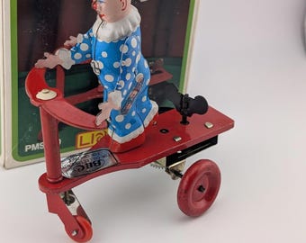 BLIC Clown Riding Scooter Retro Collectible Tin Wind Up Toy 5in works! (PMS 210)