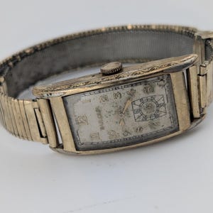 Vintage Bulova Rectangular Tank Mechanical Dress Watch with Forstner Komfit Band – For Repair / Parts