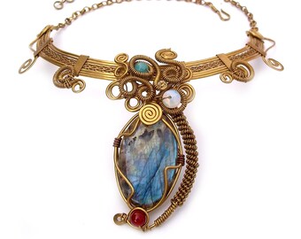 Bronze Necklace with Labradorite Stone.
