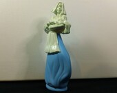 Vintage Avon Dutch Girl Perfume Bottle figurine with Somewhere Cologne