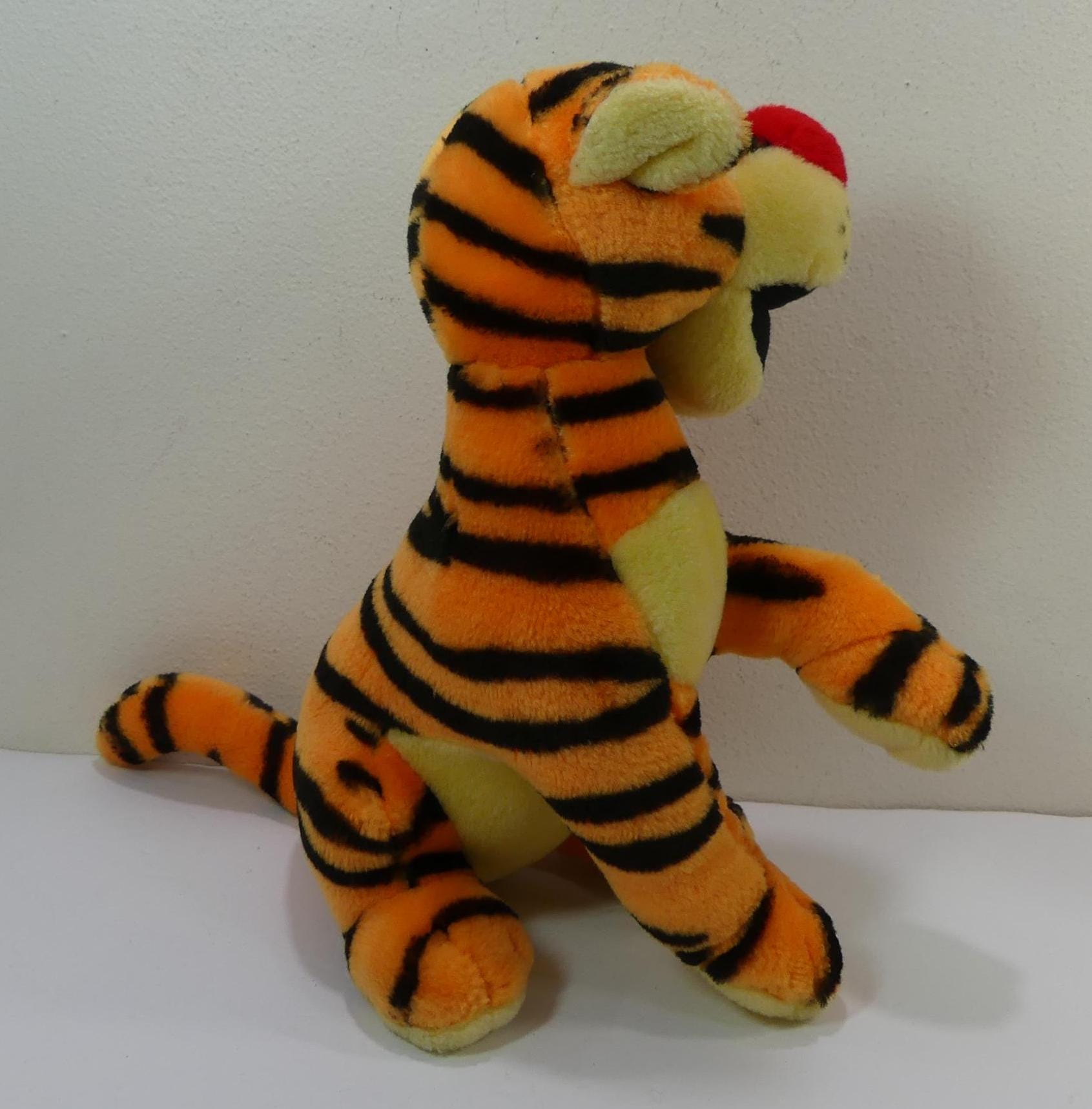 ティガー ぬいぐるみ 本体 Amazon.co.jp: セキグチ Winnie the Pooh ティガー 640959