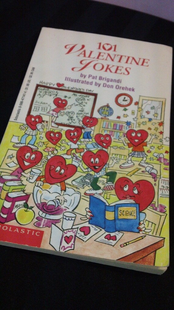 Vintage Valentines (Press Out Book) (Paperback)