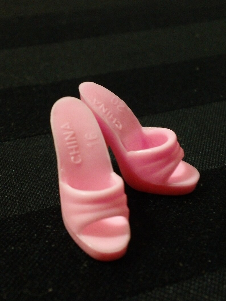 shoes for Barbie RED HIGH HEEL OPEN TOED SANDALS