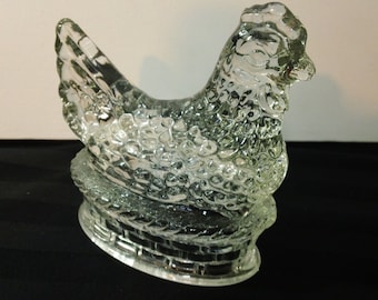 Vintage 40s Clear Pressed Glass Hen Chicken on Nest Candy Container