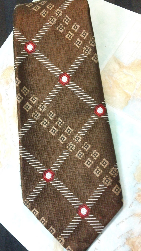Vintage 1970s Grenada by Excello Chocolate Brown t