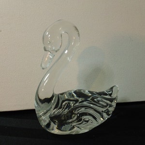 Vintage Fenton Art Glass Crystal Clear Swan Figurine Paperweight #5161 CY