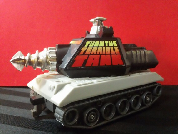 Oyuncak Tank Yeni Oyuncagimiz Youtube