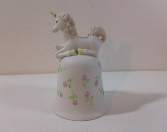 millésime 1983 Joan Berg Victor porcelaine Licorne figurine Bell ~ Aldon Accessories Ltd.