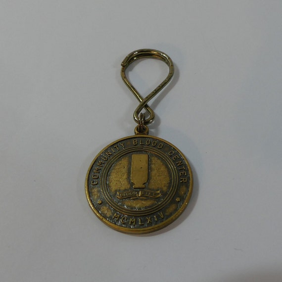 1964 Community Blood Center '2 Gallon Donor' Medallion Keychain