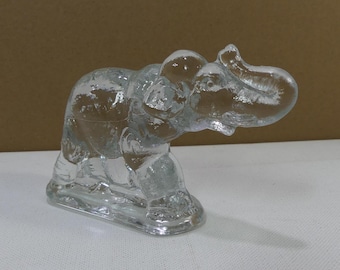 Vintage Clear Glass Elephant Figurine Paperweight