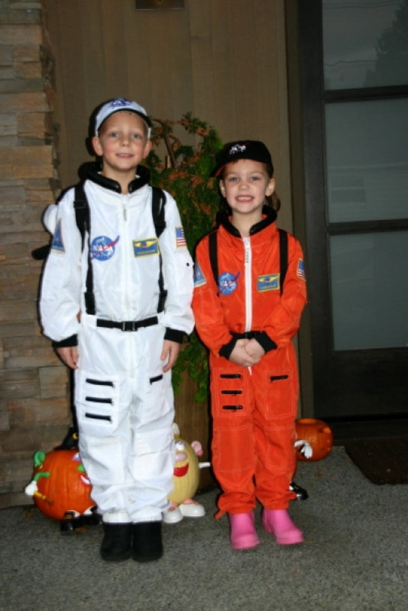 Kids Astronaut Costume Personalized with Name / Halloween Astronaut Space Suit dress up image 4
