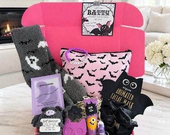 Halloween Care Package for Teen Girls, Spooky Gift Box for Her, Boo Box, Cozy Halloween Gift, Teen Girl Care Package, Spooky Season Gift Box