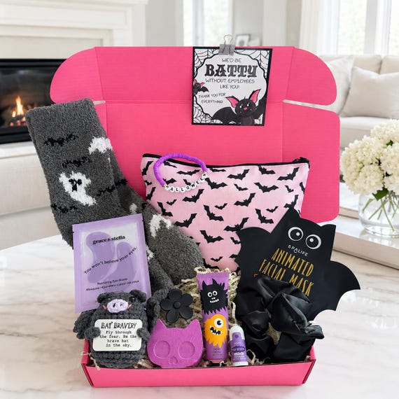 Halloween Care Package for Teen Girls, Spooky Gift Box for Her, Boo Box, Cozy Halloween Gift, Teen Girl Care Package, Spooky Season Gift Box