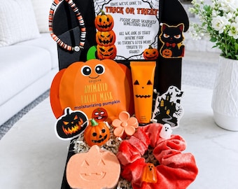 Halloween Care Package for Her, Spooky Self Care Gift Box for Teen Girl, Pumpkin Spa Gift, Cozy Fall Surprise, Best Friend Halloween Gift