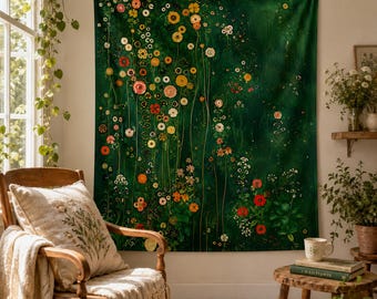 Mörkblå vildblommig gobeläng, färgglad väggbonad med botanisk äng, blommig sovrumsdekor i Cottagecore, vintage naturträdgårdsväggkonst