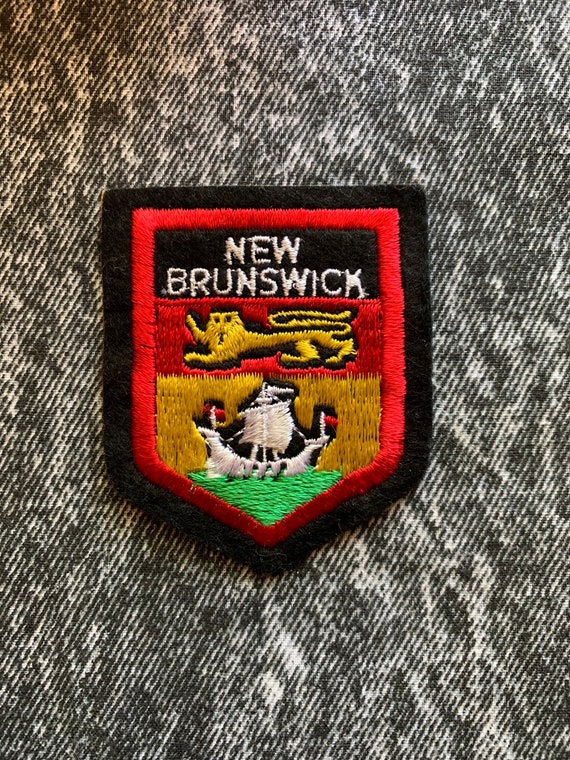 New Brunswick- vintage patch - Canada souvenir - provincial patch - New Brunswick, Canada - Fredericton - Moncton