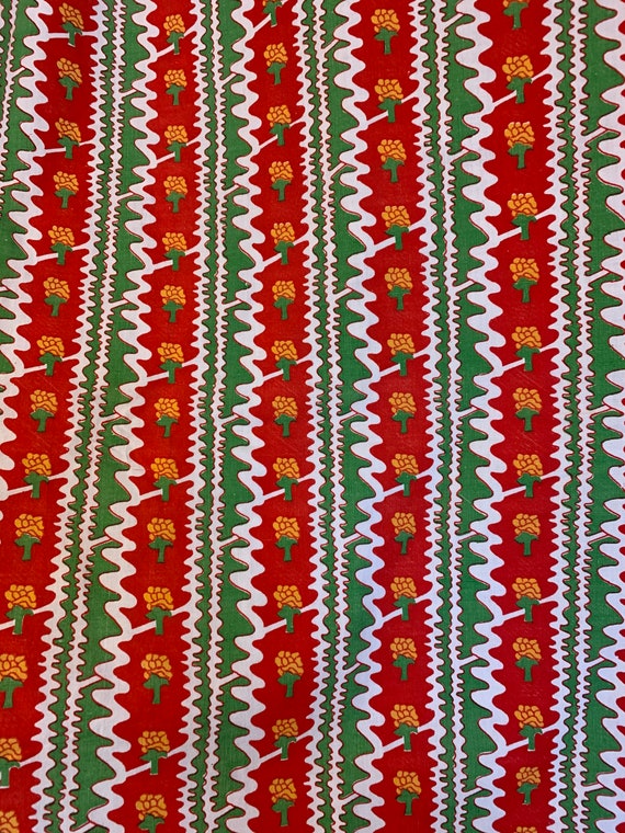 vintage fabric yardage, 10 yards - red, green, white orange, groovy squiggles and flowers - 362 inches - | vintage fabric | remnant |