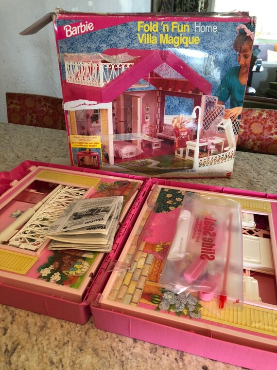 barbie folding fun house