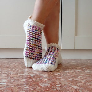 KNITTING SOCKS PATTERN Spring Socks knit women socks pattern, socks tutorial girls socks pdf pattern instant Download
