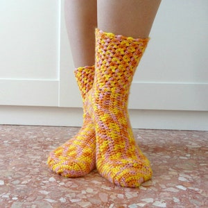 CROCHET SOCKS PATTERN - Magic Crochet Socks - easy crochet woman crochet sock pattern pdf Instant Download lace crochet socks