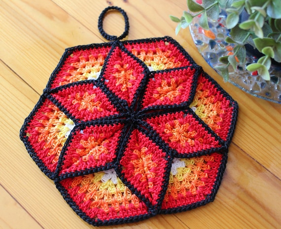 Crochet a Granny Square Potholder - Complete Tutorial - Pot Holder #5 in  PGCAL2023 