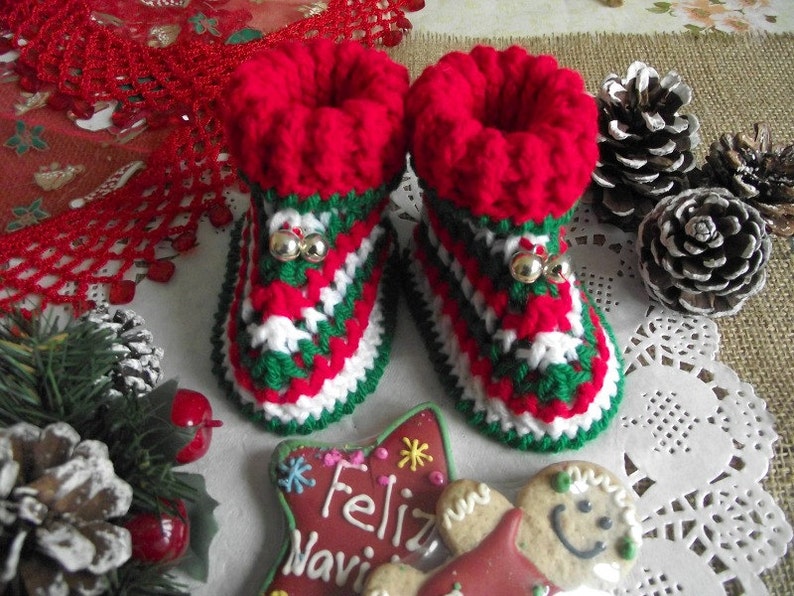 CROCHET PATTERN Baby Booties Christmas Baby Booties Christmas Bells Baby crochet Shoes Pattern handmade baby booties Instant Download image 1