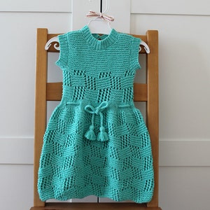 Modèle de tricot Robe bébé enfant en bas âge Robe bébé Rosalinda tailles 0-3, 3-6, 12 mois et 24 mois robe en tricot de dentelle pour bébé modèle pdf image 5