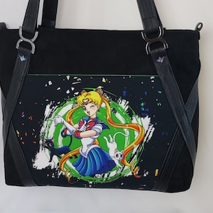 Bolso de mano con flor de la pasión