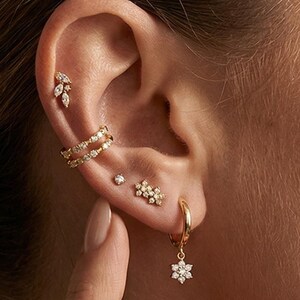 Blumen Ohrringe Stapeln Minimalist Gold Stud zierlich Blumen Hoop Ohrringe Set Sommer Alltag Hochzeit Muttertag Jahrestag Geschenk für Sie