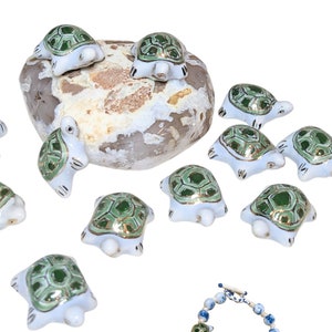 Sea Turtle Beads, Ocean Turtoise Porcelain Ceramic Beads For Bracelet Making, DIY Jewelry Supplies, Gift For Beader, 12 pcs