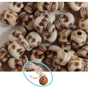 Skull Beads for Bracelet Making, Plastic Spooky Pirate Halloween Gothic Beads, Craft DIY Jewelry Supplies, Gift for Beader, 8x6mm, 50 pcs