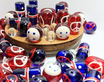 Glass Beads For Bracelet Making, Love Peace USA Patriotic Beads Bulk, Americana Flag Star Bead Finding, DIY Jewelry Supplies Gift, 140pcs