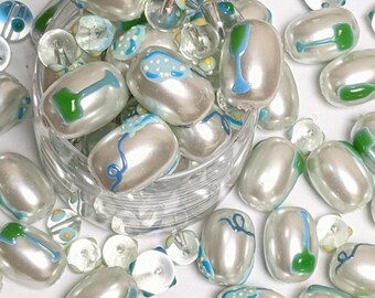 Mix Lot Glass Beads Bulk For Bracelet Jewelry Making -Gift Box HeartWine glass Balloon Dot Beads Mixed - Pearl Beads Assorted 140 pcs