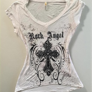 Chic Gothic Tee For Her, Japanese Punk Fashion, Gothic Streetwear Tee, Grunge Clothing For Her, 2000's style, Punk Y2k Streetwear