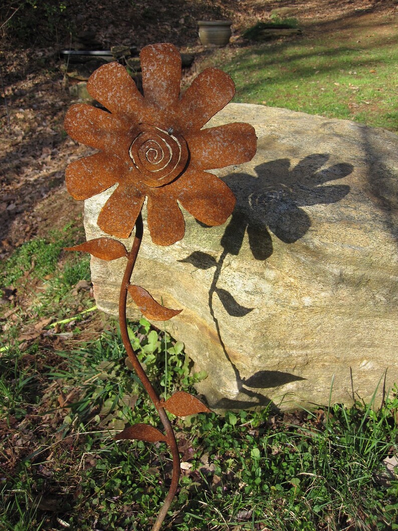 Handmade Metal Garden Flower Yard Art. Etsy