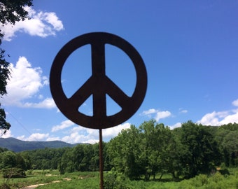 Metal peace sign for garden